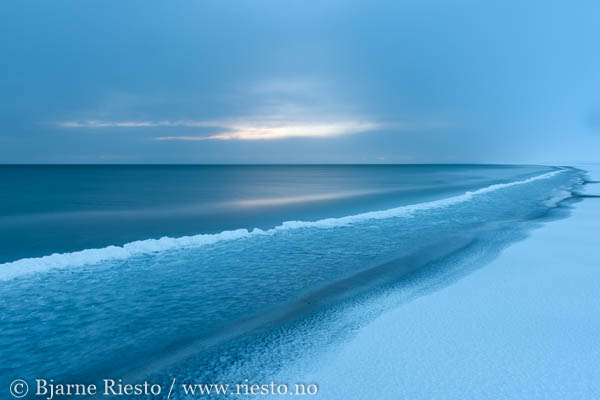 Horisont. Vinterlandskap på Varangerhalvøya. Finnmark