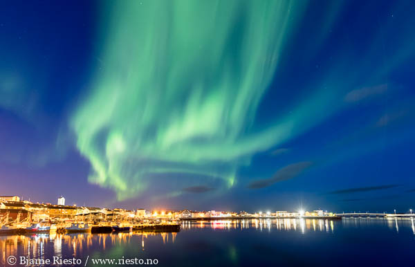 Bølge. Varangerfjorden, Finnmark 